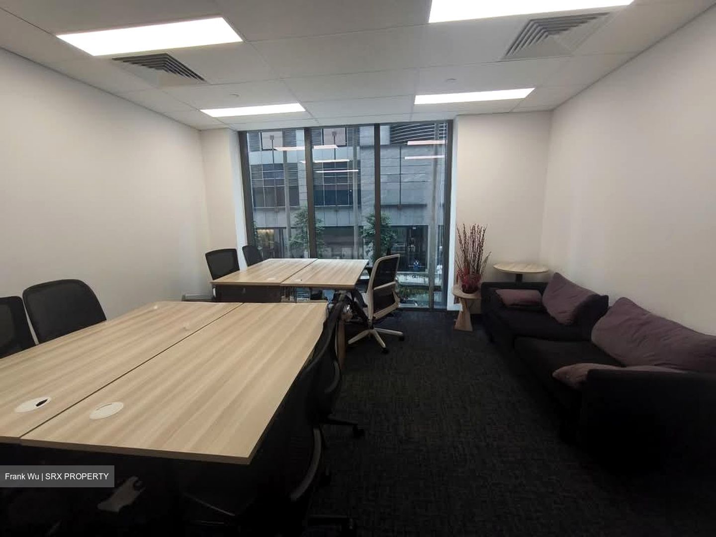 Robinson 77 (D1), Office #539417411